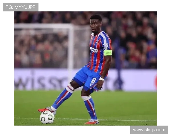 法尔克透露拜仁将格伊视为明夏中卫首选并计划一月谈判